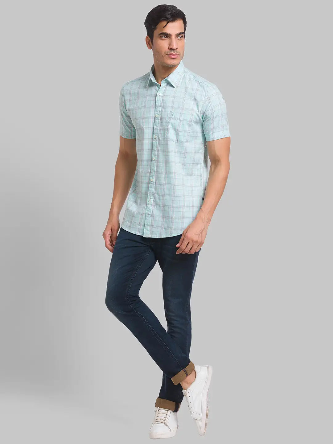 Men Slim Fit Pink Shirt