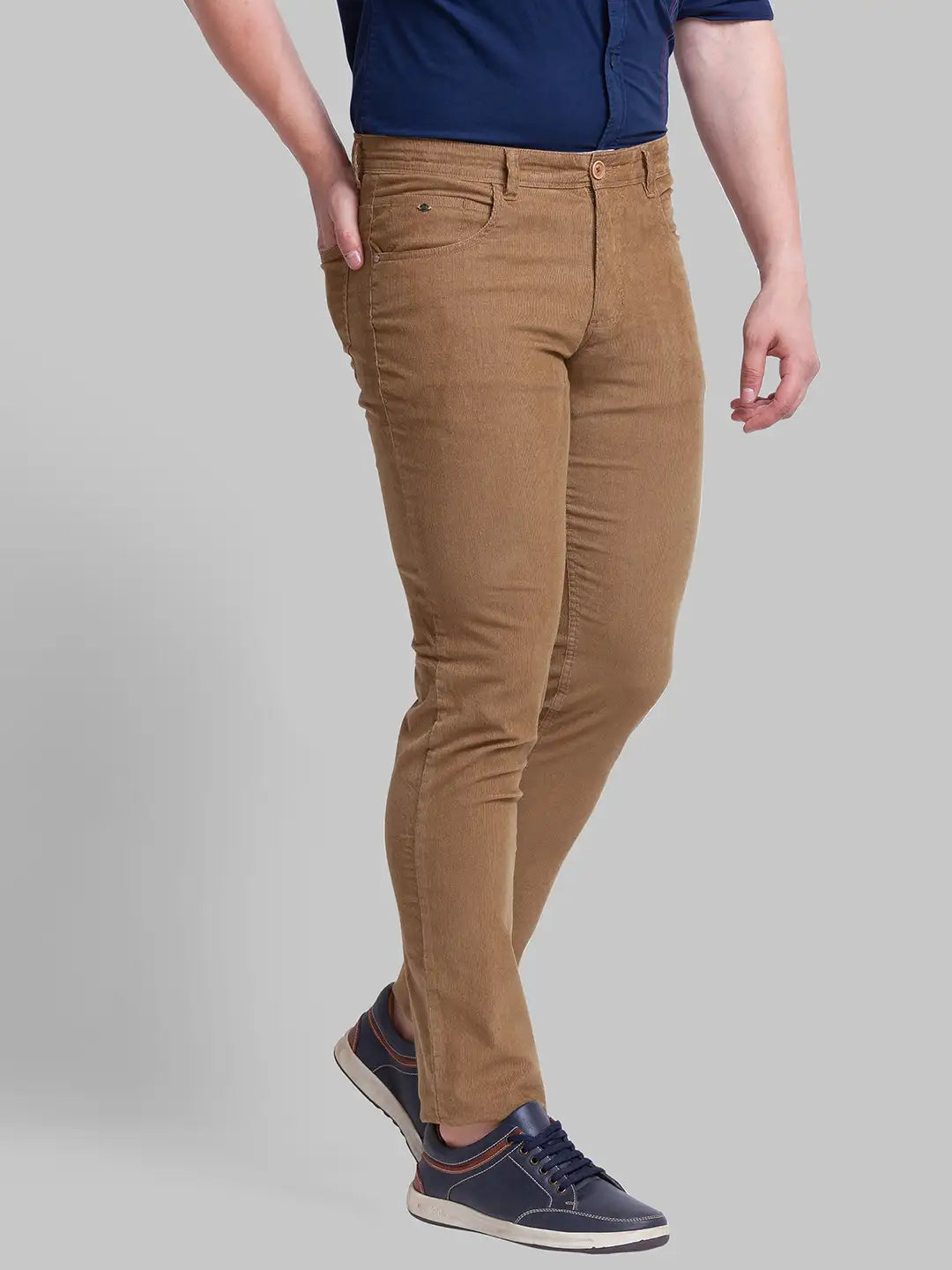 Men Tapered Fit Khaki Trouser