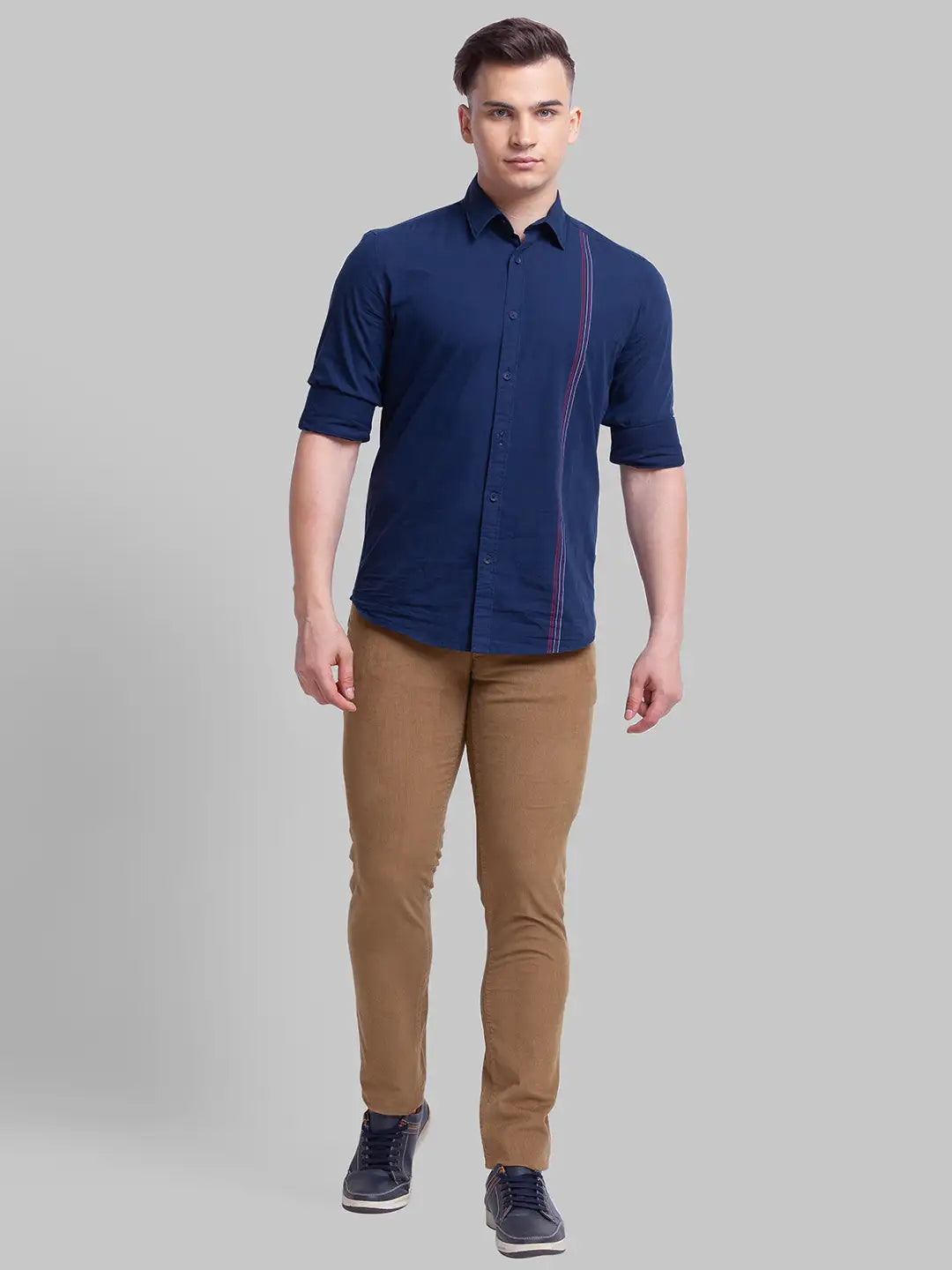Men Tapered Fit Khaki Trouser