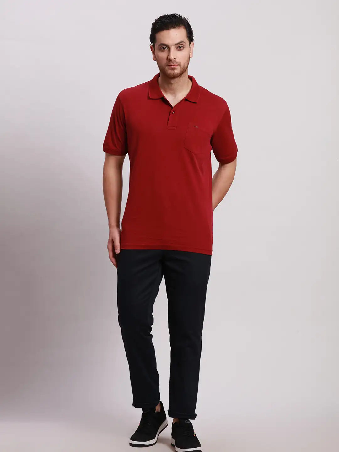 Parx Men Grey Low Rise Tapered Fit Solid Cotton Blend Trousers