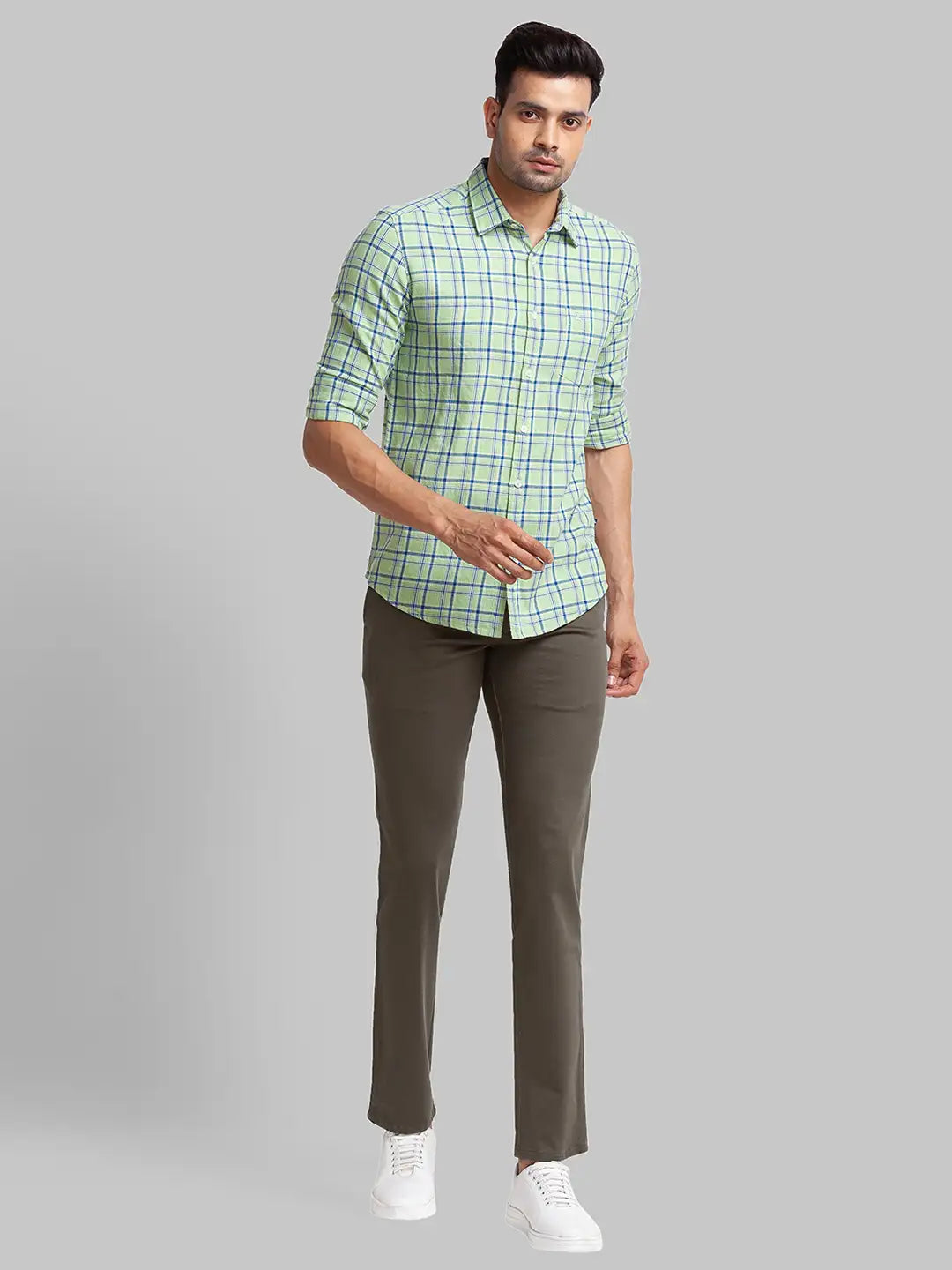 Men Tapered Fit Brown Chinos & Trouser