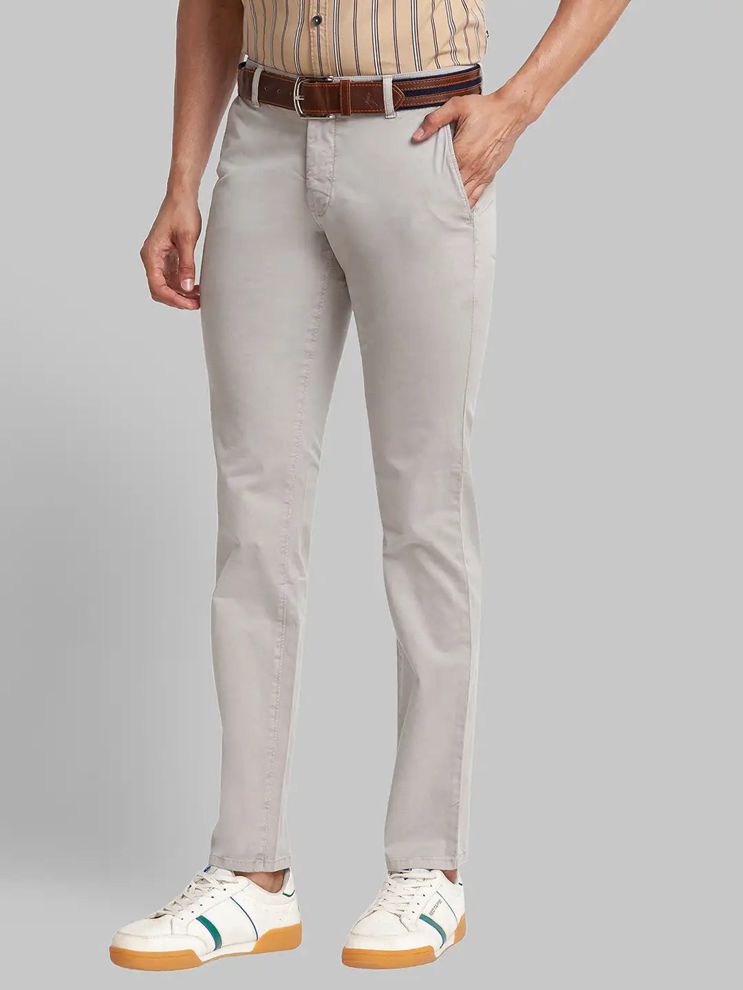 Men Tapered Fit Khaki Chinos & Trouser