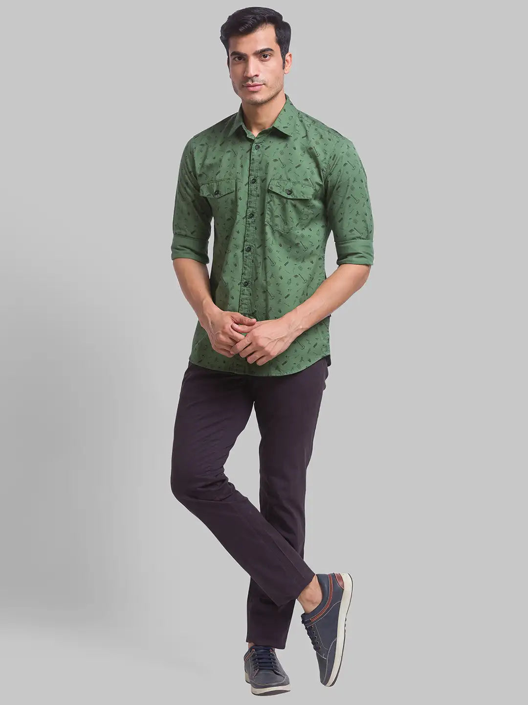 Men Regular Fit Blue Chinos