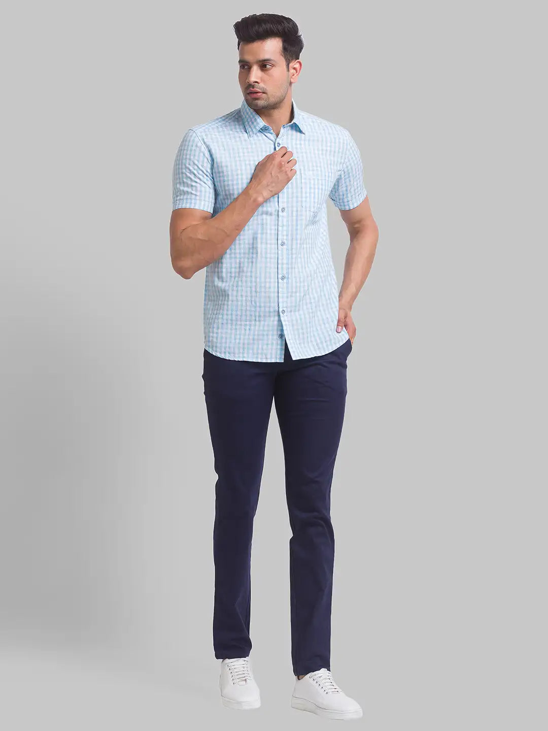 Men Super Slim Fit Khaki Chinos & Trouser
