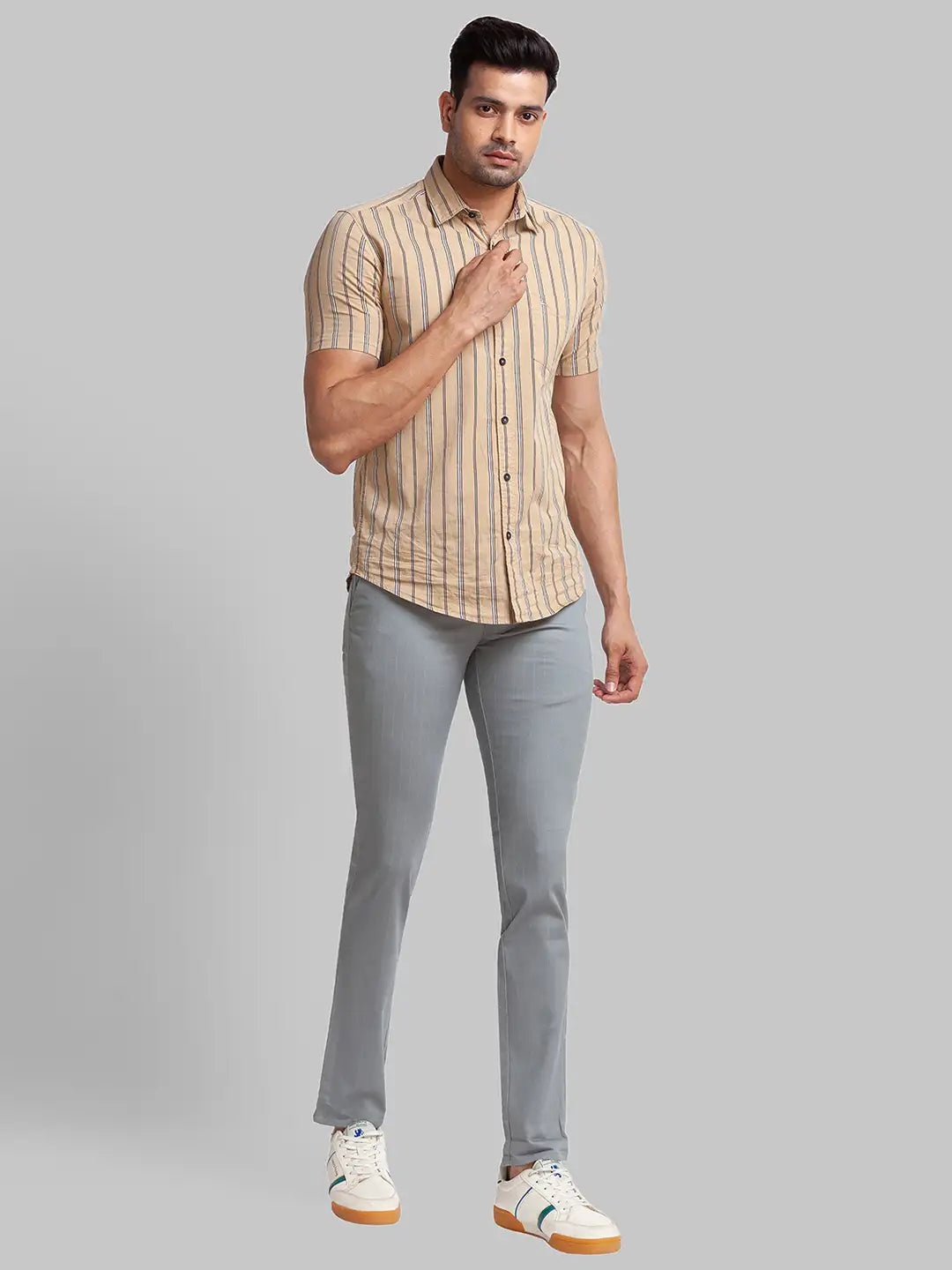 Men Super Slim Fit Green Chinos & Trouser