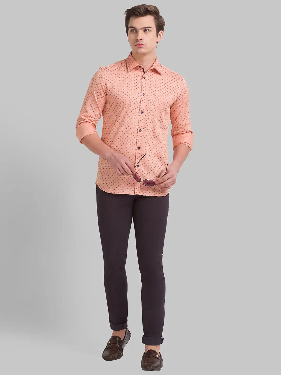 Men Tapered Fit Medium Khaki Chinos