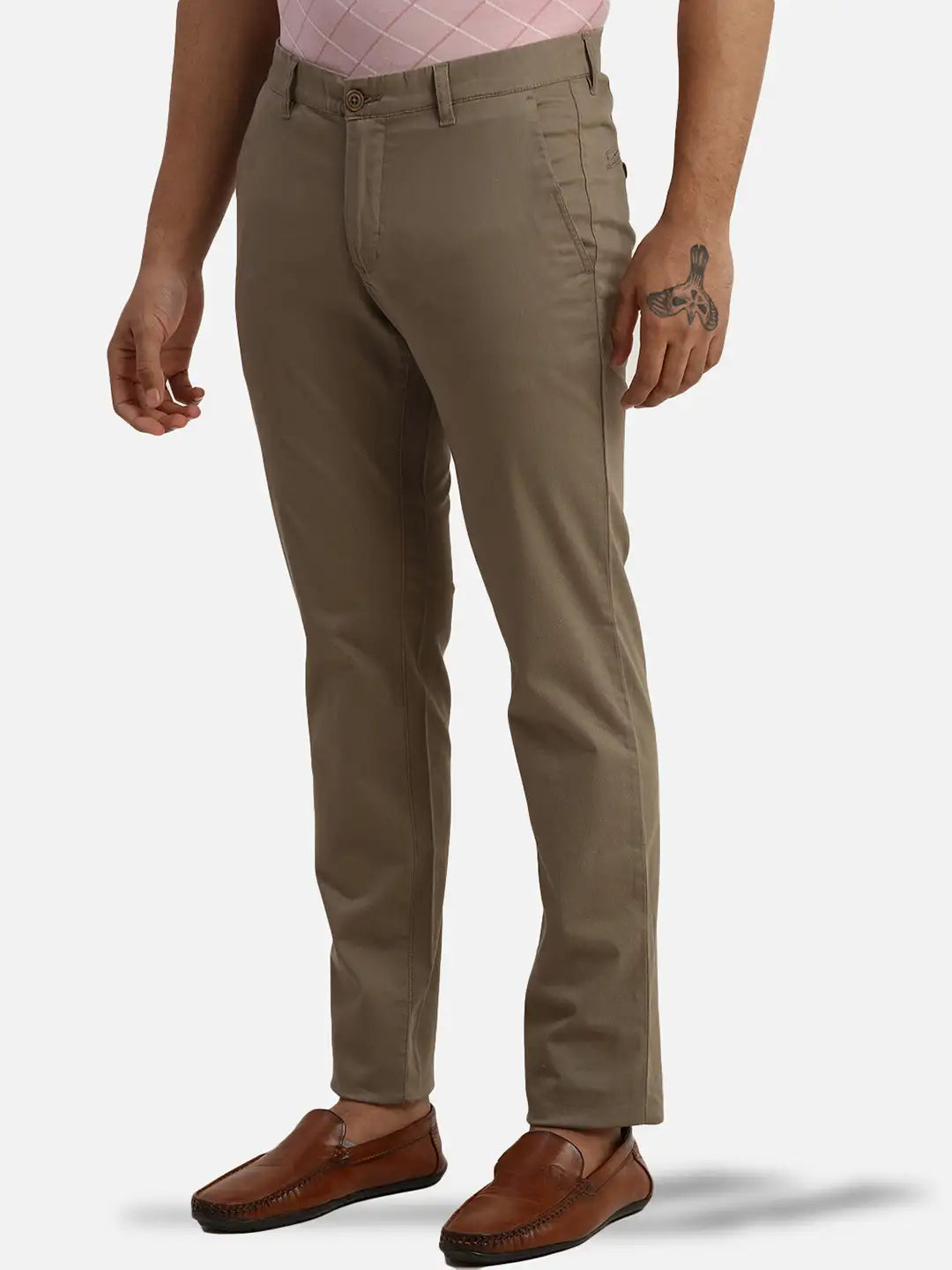 Men Low Rise Tapered Fit Grey Trouser