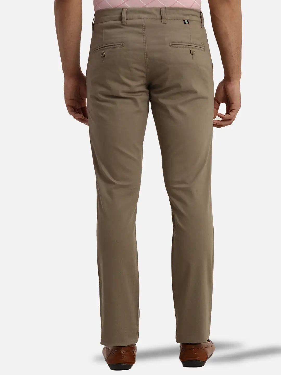 Men Low Rise Tapered Fit Grey Trouser