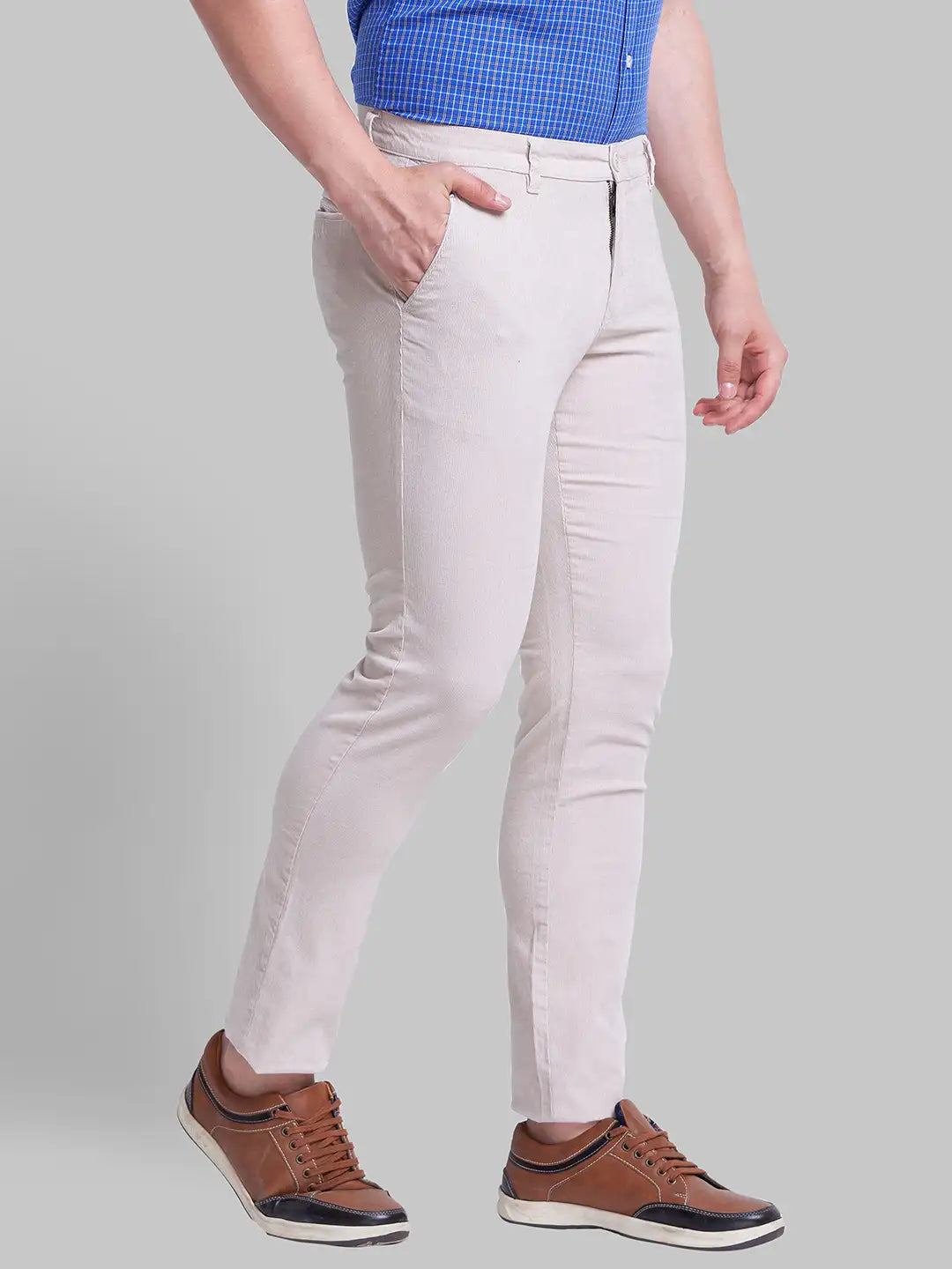 Men Tapered Fit Khaki Trouser