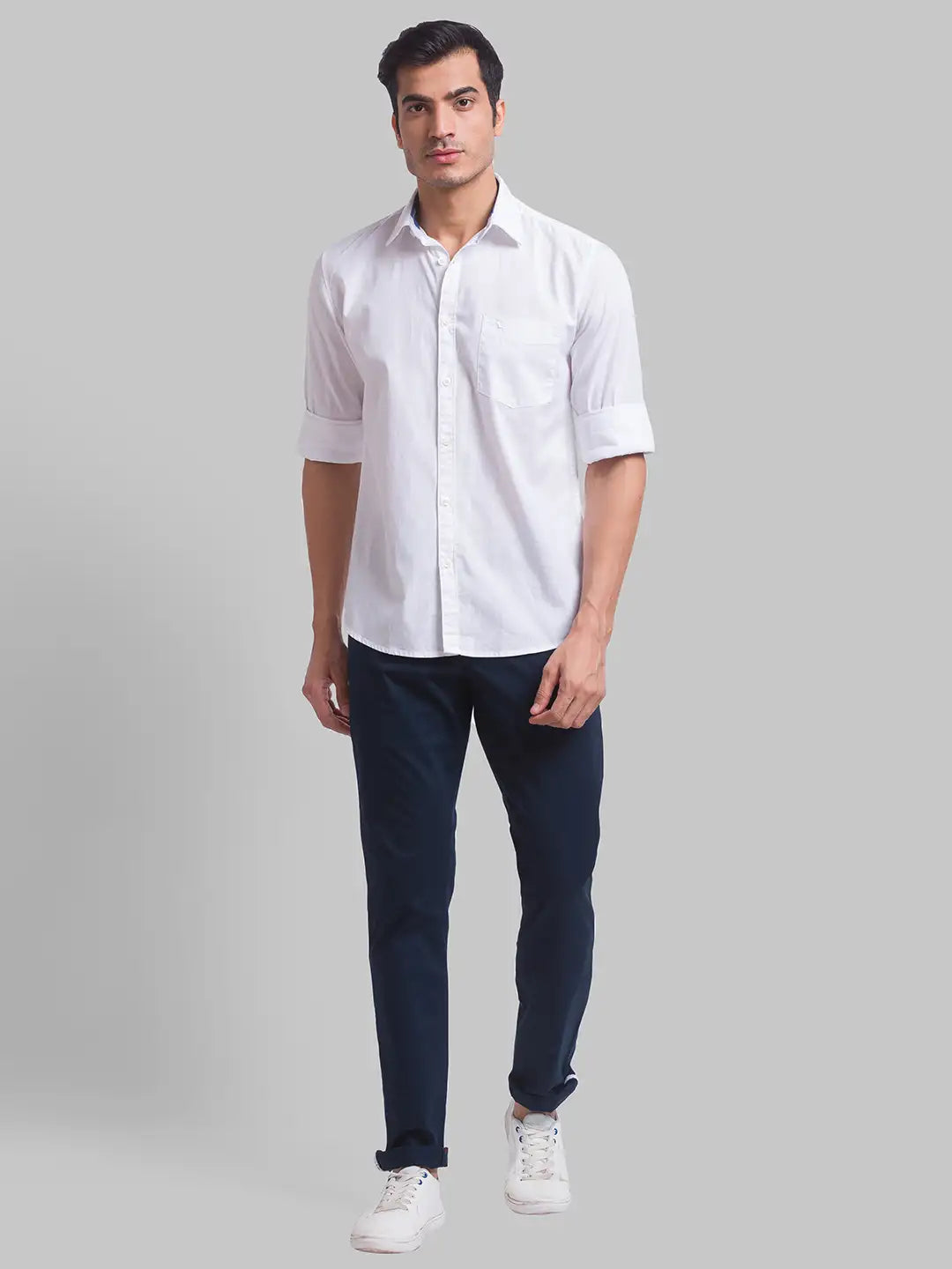 Men Tapered Fit Light Fawn Chinos