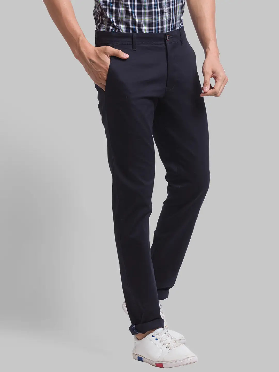 Men Tapered Fit Green Chinos