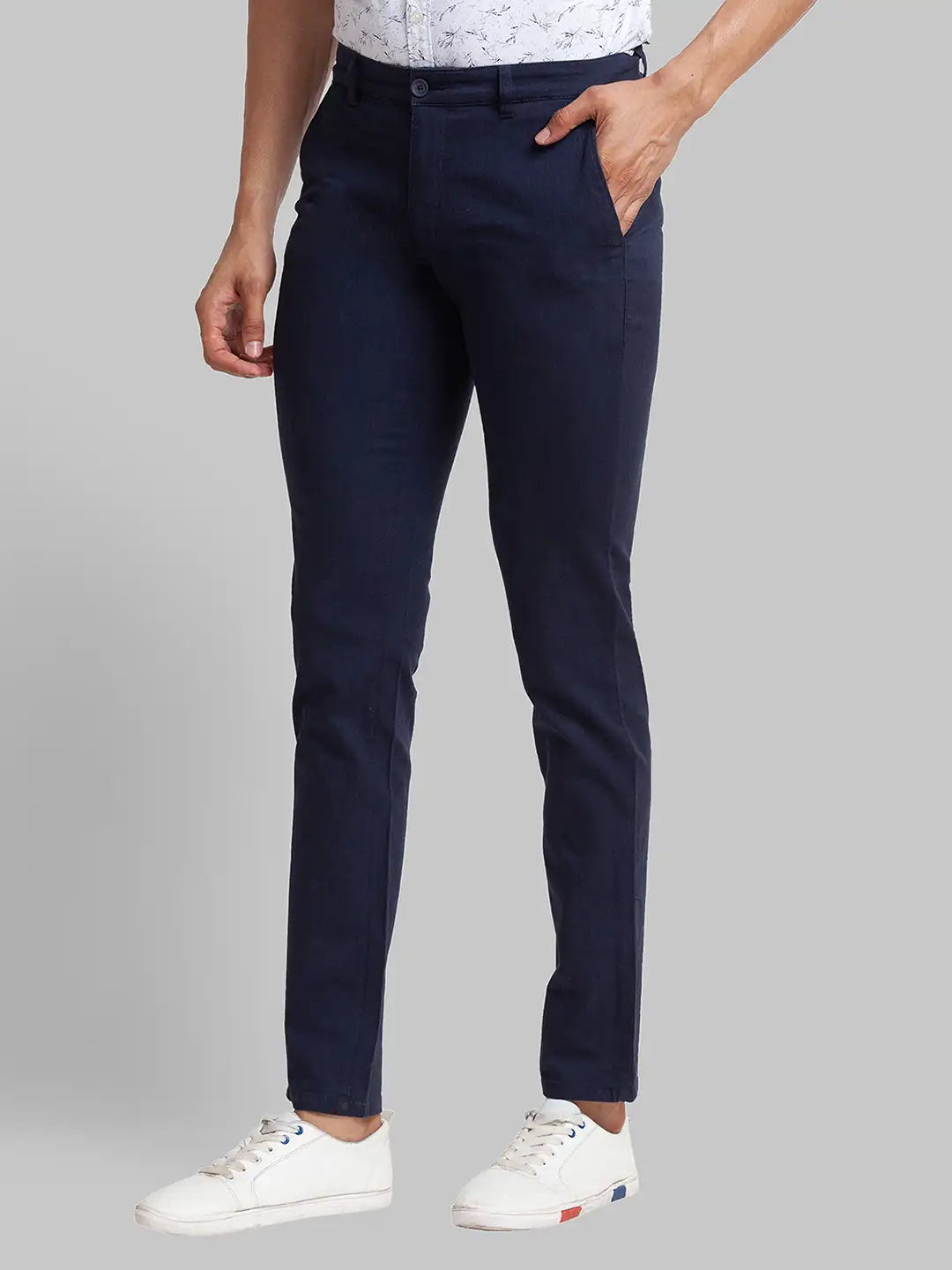 Men Tapered Fit Black Chinos & Trouser
