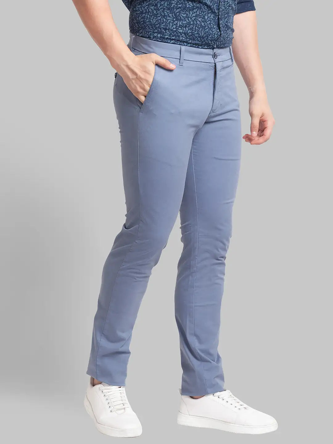 Men Tapered Fit Khaki Trouser
