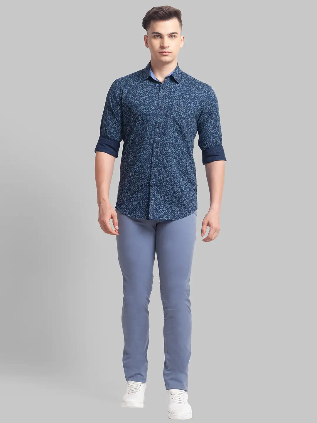 Men Tapered Fit Khaki Trouser
