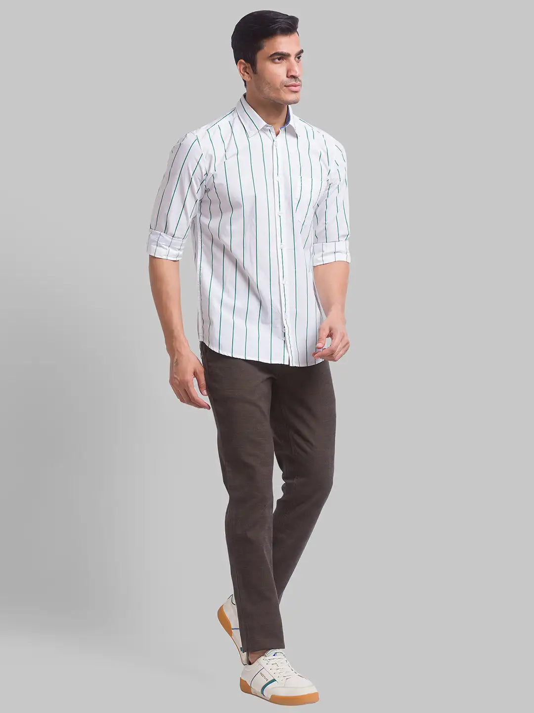 Men Tapered Fit Blue Trouser
