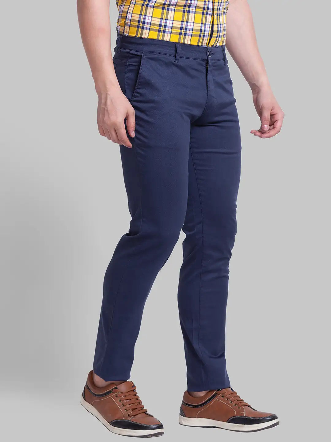 Men Tapered Fit Green Chinos