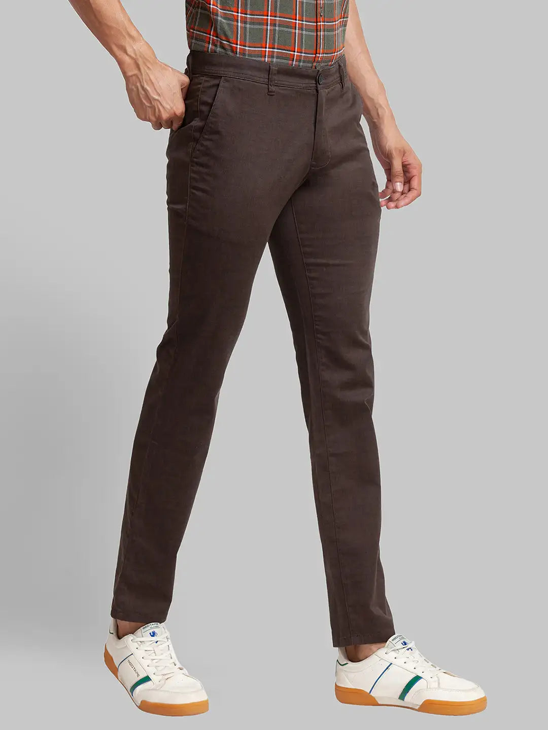 Men Tapered Fit Blue Chinos & Trouser