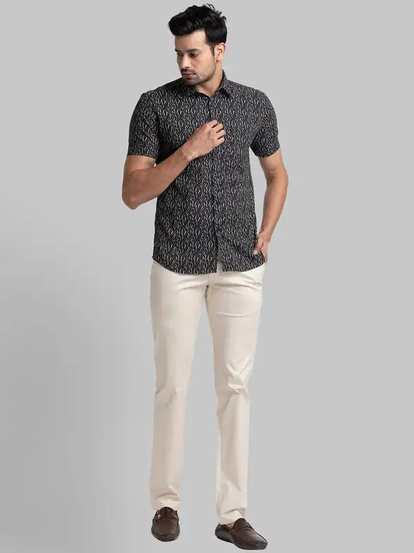 Men Lrt Fit Khaki Trouser
