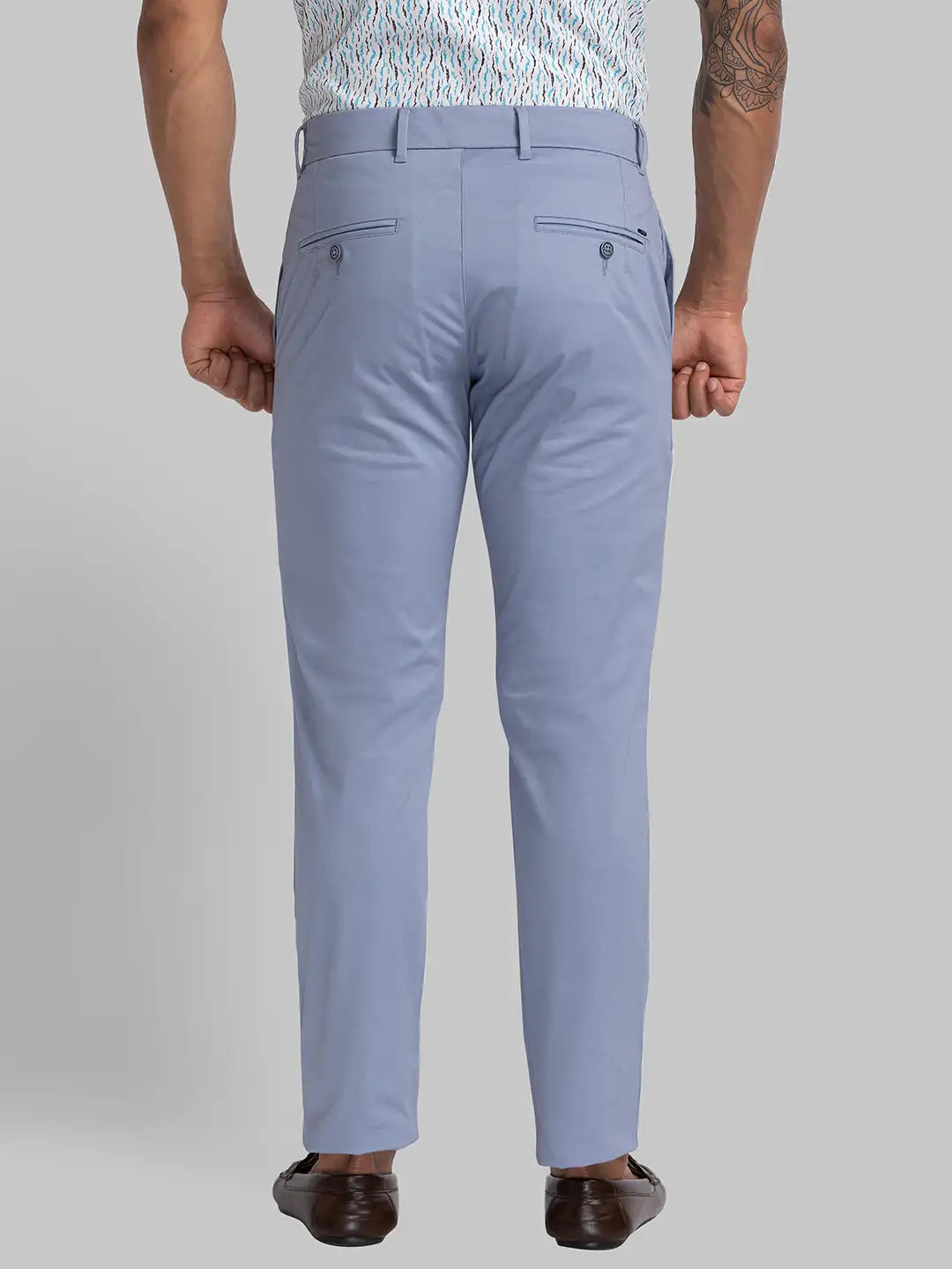 Men Green Lrt Fit Solid Cotton Blend Trouser