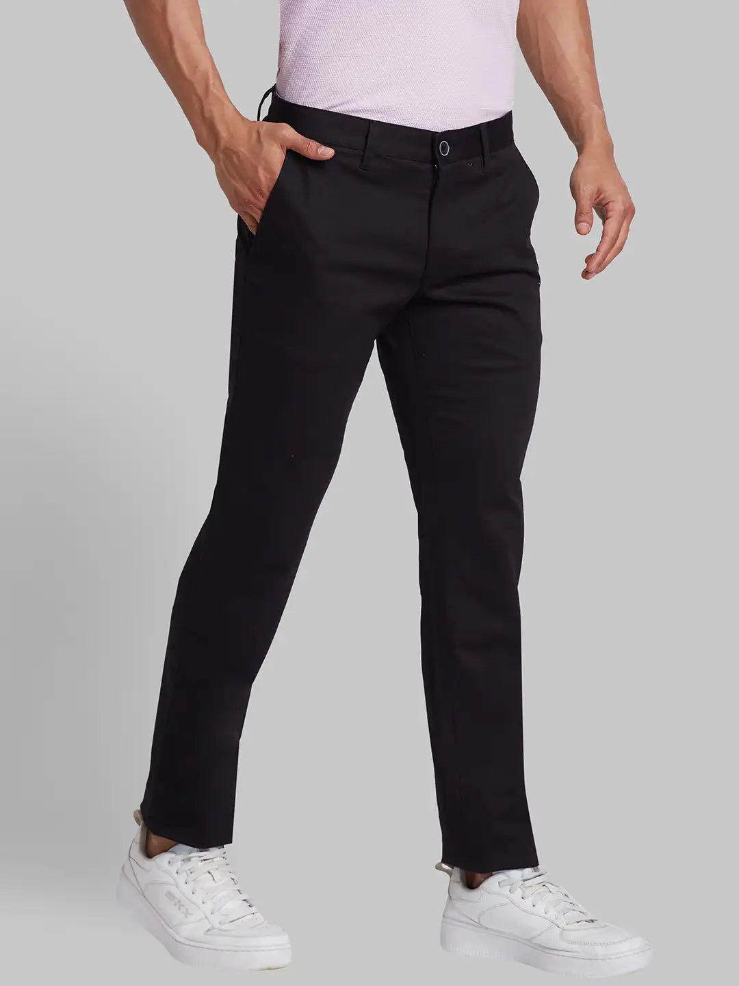 Men Low Rise Tapered Fit Green Trouser