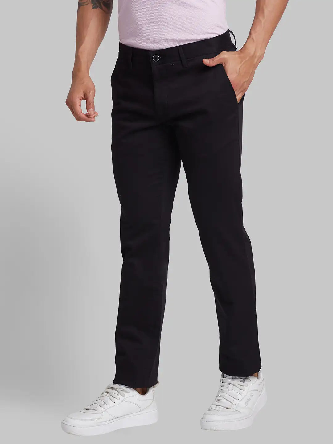 Men Low Rise Tapered Fit Green Trouser