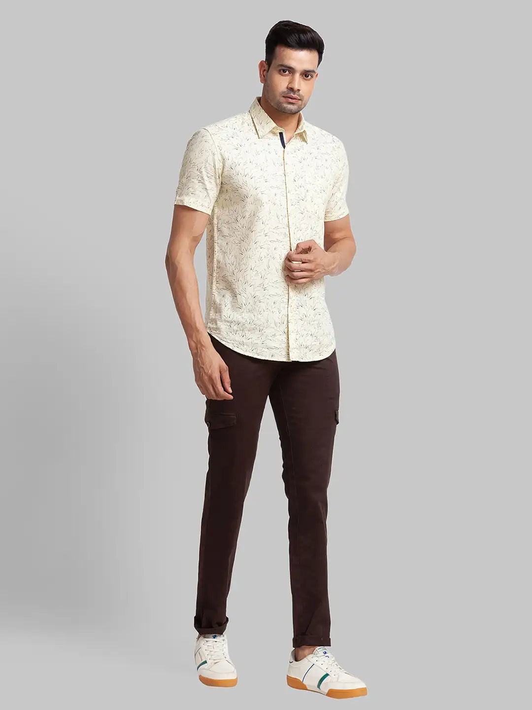 Men Regular Fit Blue Chinos & Trouser