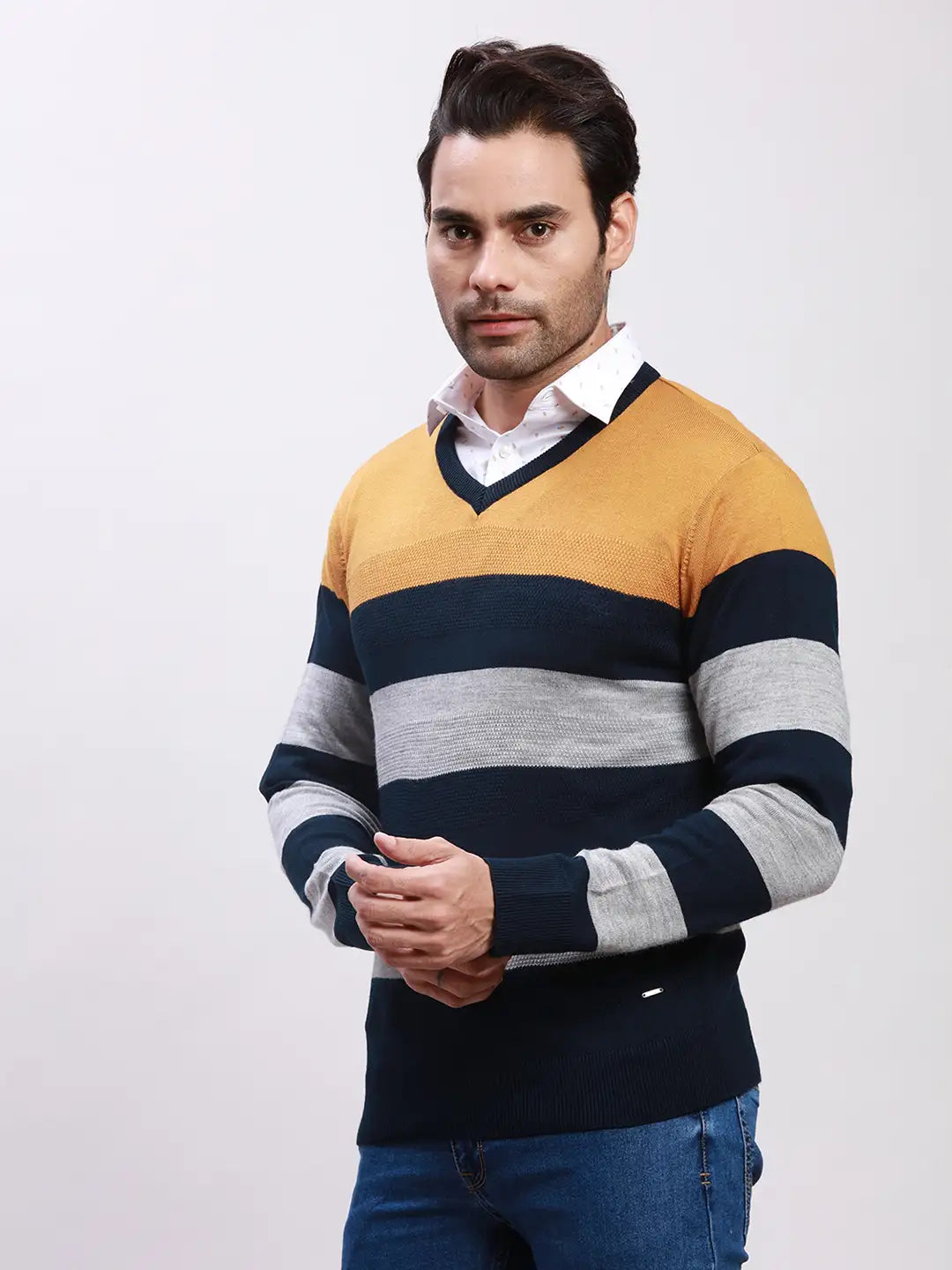 Parx Men Grey Solid Acrylic Full Sleeve V Neck Sweaters