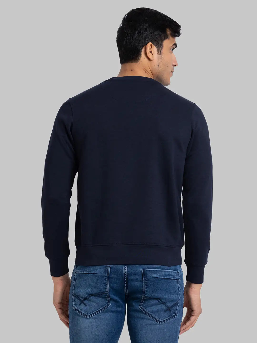 Men Green Regular Fit Solid Cotton Blend Sweatshirts