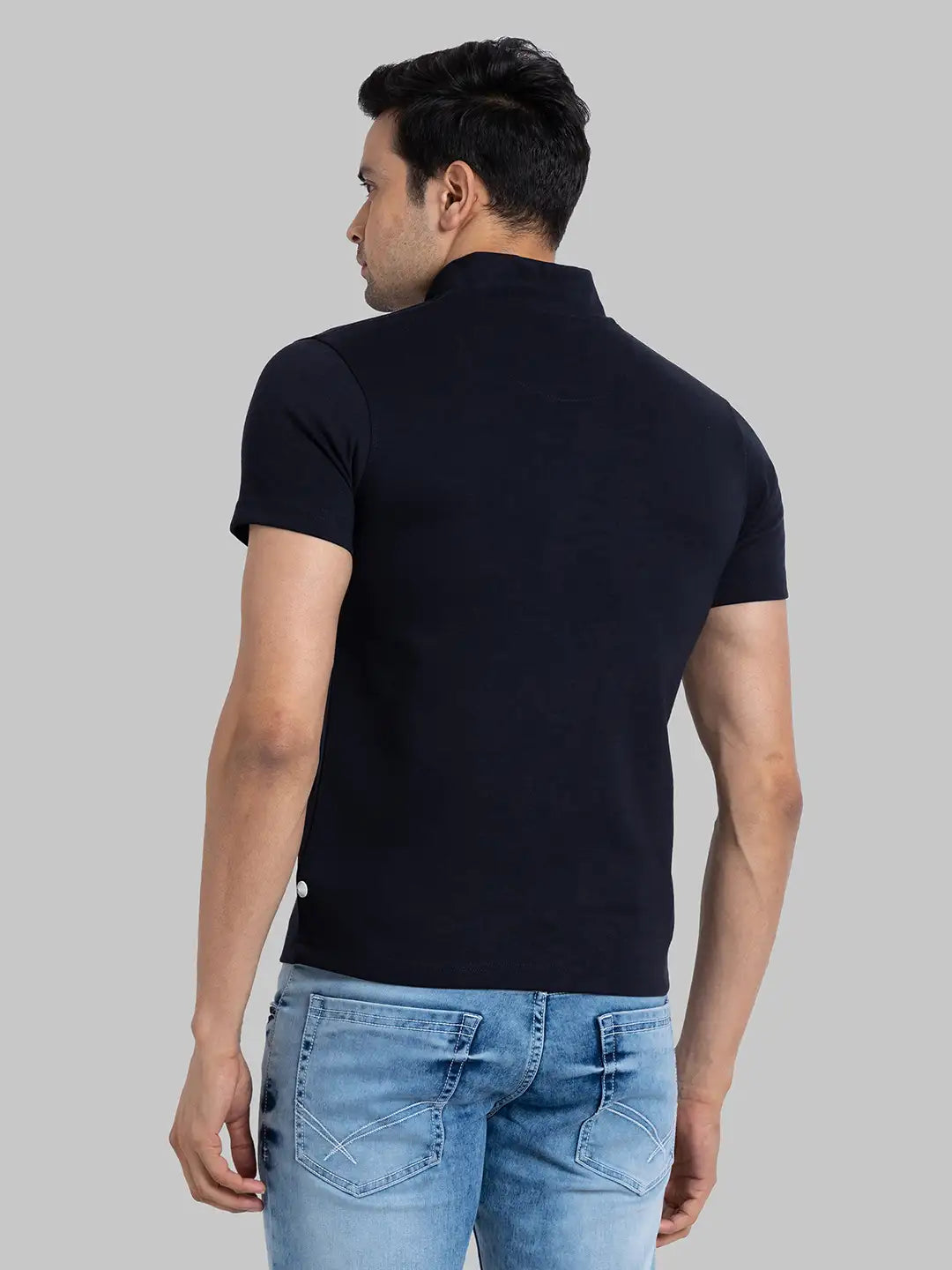 Men Blue Regular Fit Solid Cotton Blend T-Shirt
