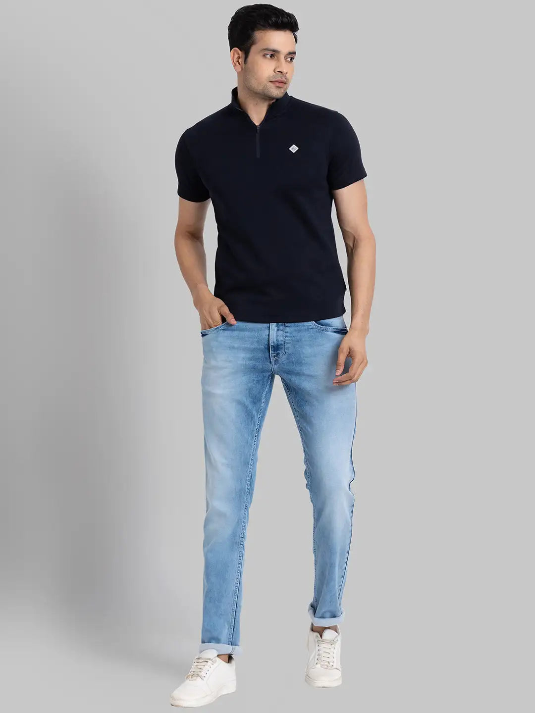 Men Blue Regular Fit Solid Cotton Blend T-Shirt