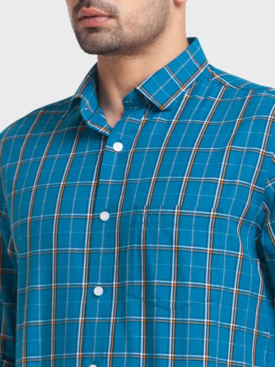 Men Petrol Tailored Fit Checks Cotton Blend Full Sleeve Shirts