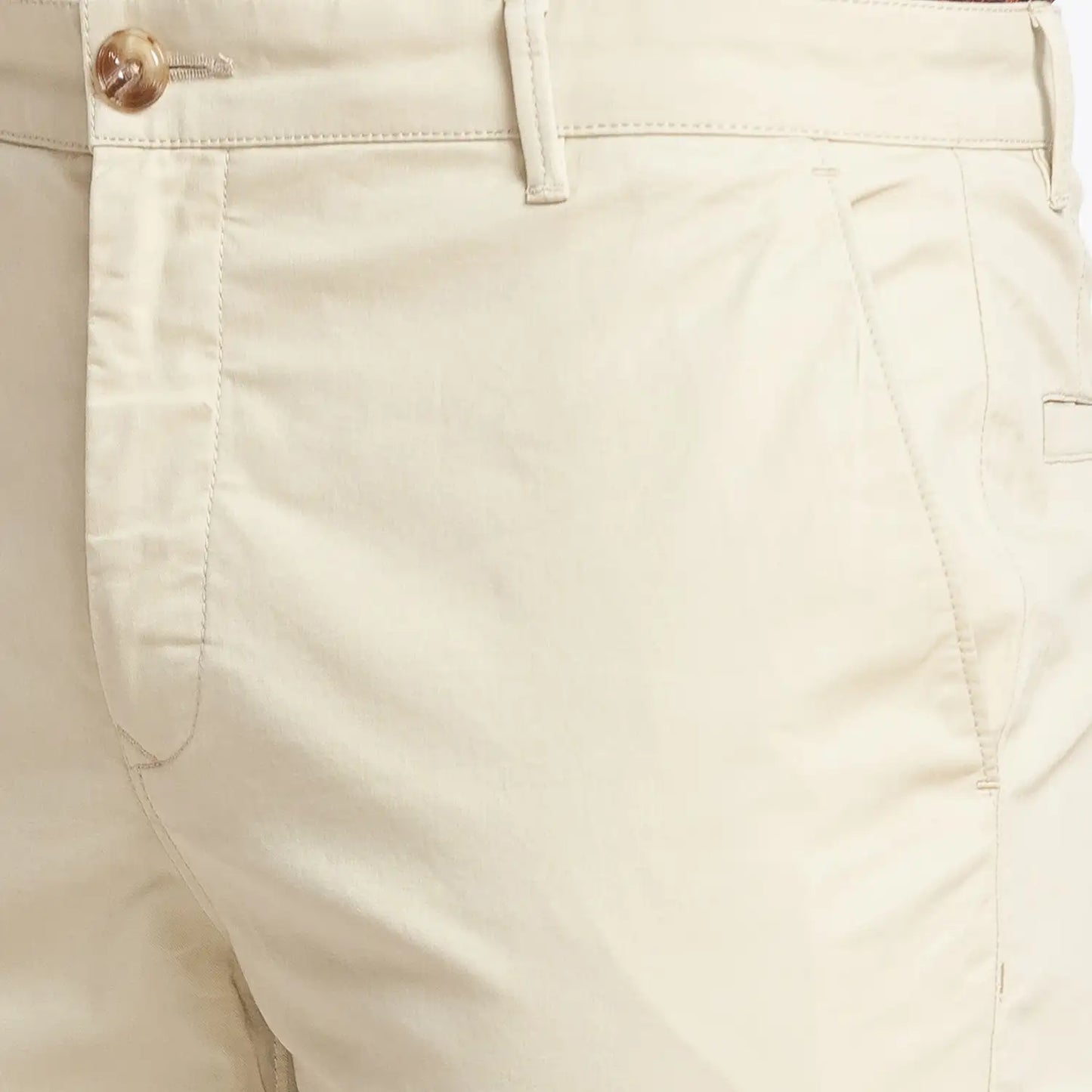 Men Fawn Contemporary Fit Solid Piece Dyed Cotton Blend Trouser