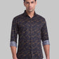 Men Yellow Slim Fit Print Cotton Cut Away Collar Shirts