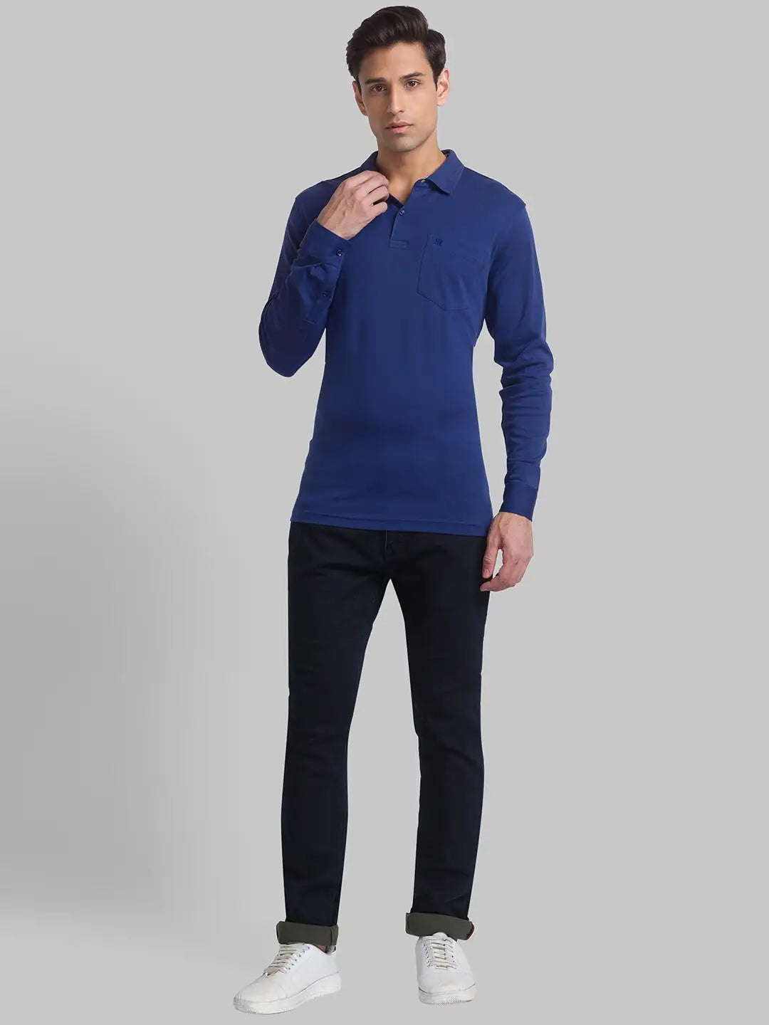 Men Blue Contemporary Fit Solid Cotton Polo T-Shirt