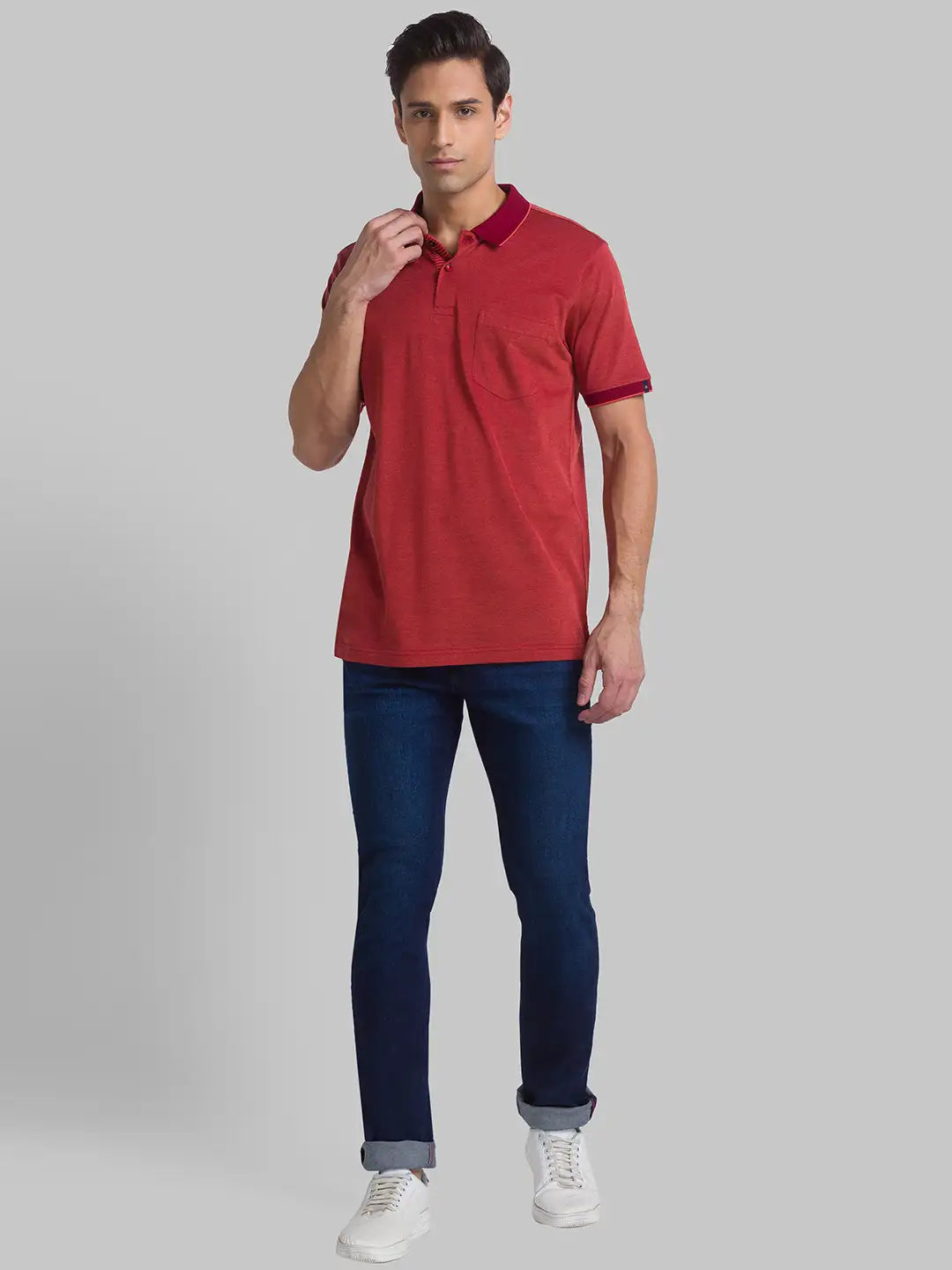 Men Maroon Contemporary Fit Jacquard Cotton T-Shirt