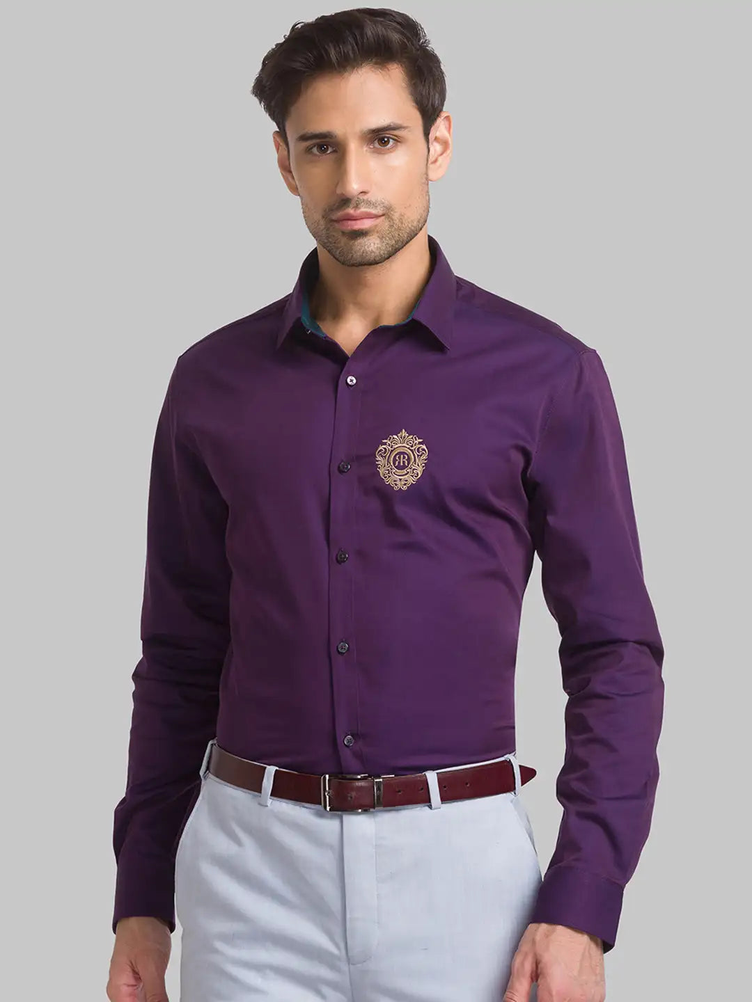 Men Violet Slim Fit Solid Cotton Shirts