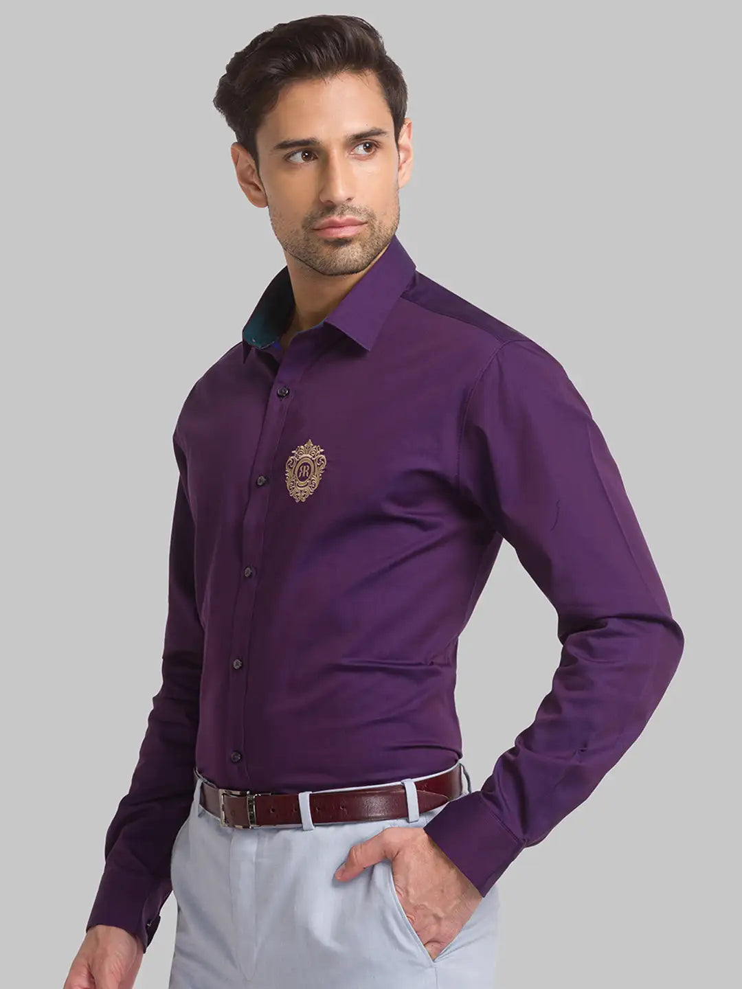 Men Violet Slim Fit Solid Cotton Shirts