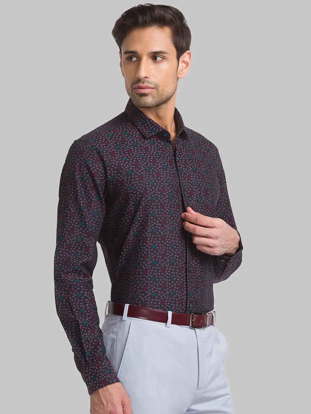 Men Red Contemporary Fit Jacquard Cotton Shirts