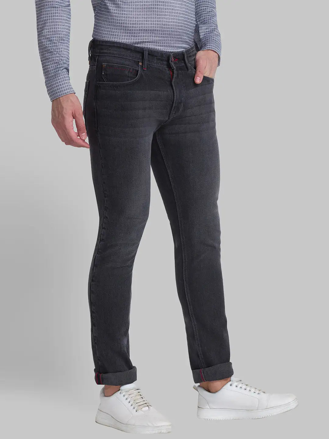 Men Grey Slim Fit Solid Cotton Blend Jeans