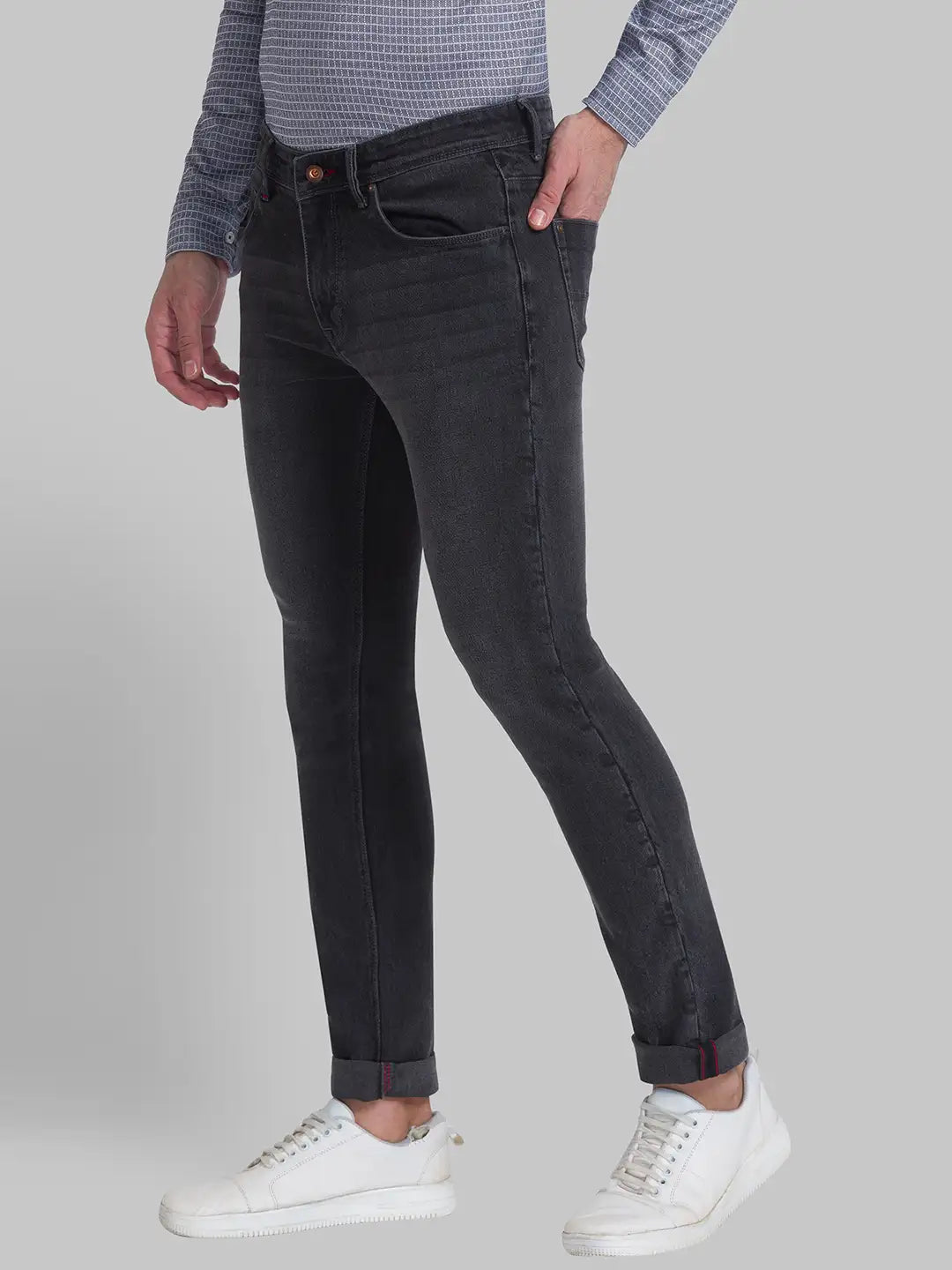 Men Grey Slim Fit Solid Cotton Blend Jeans