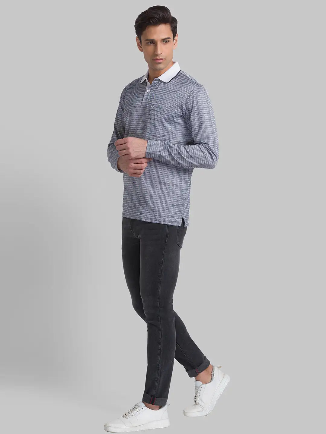 Men Grey Slim Fit Solid Cotton Blend Jeans