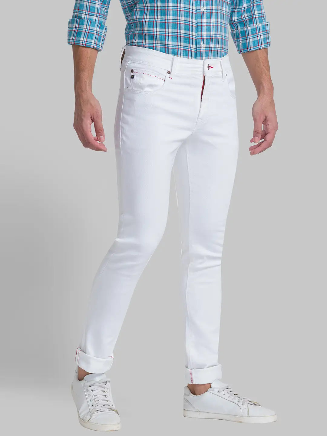 Men White Slim Fit Solid Cotton Blend Jeans