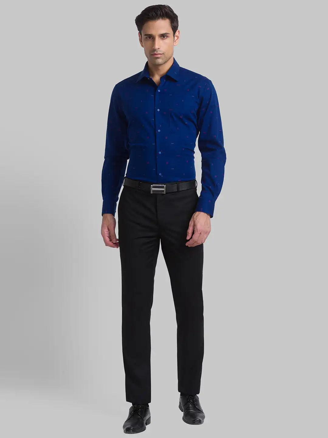 Raymond Men Blue Structure Contemporary Fit Cotton Shirts