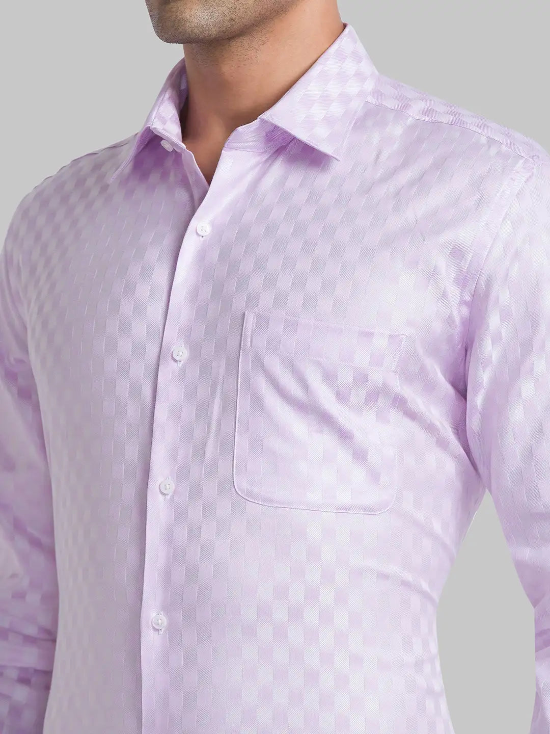 Men Red Contemporary Fit Structure Cotton Blend Cutaway Collar Shirts