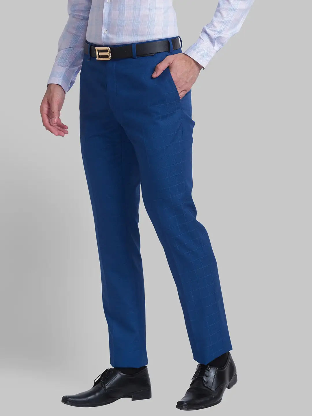 Men Blue Contemporary Fit Checks Polyester Blend Trouser