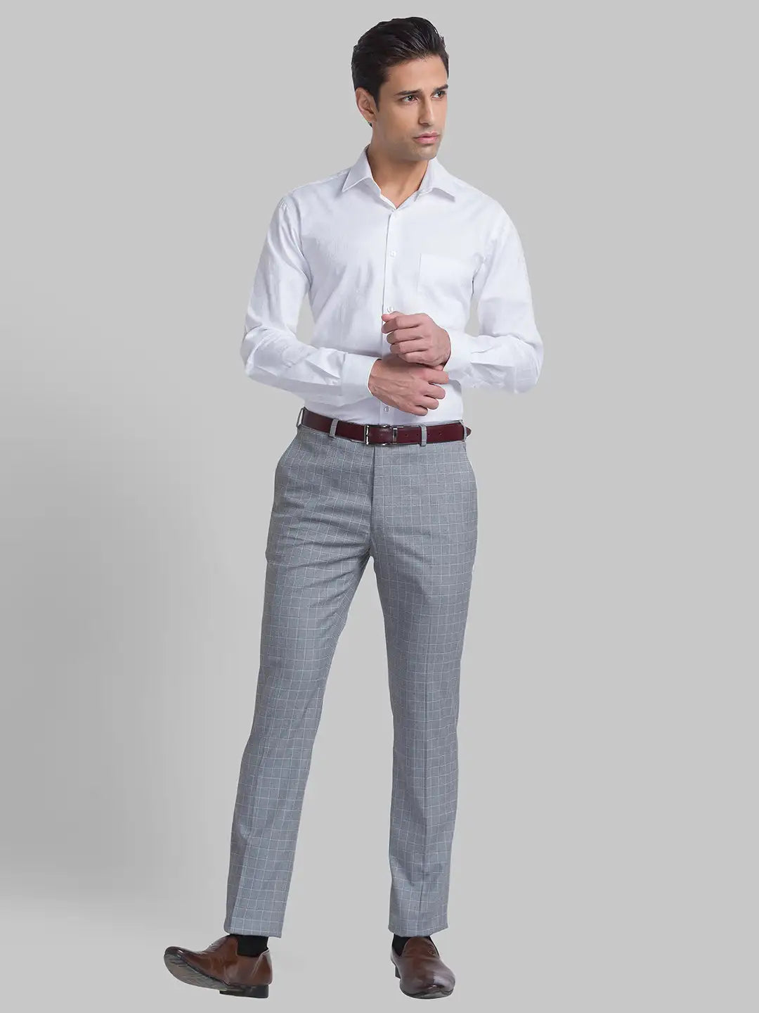Men Grey Contemporary Fit Checks Polyester Blend Trouser