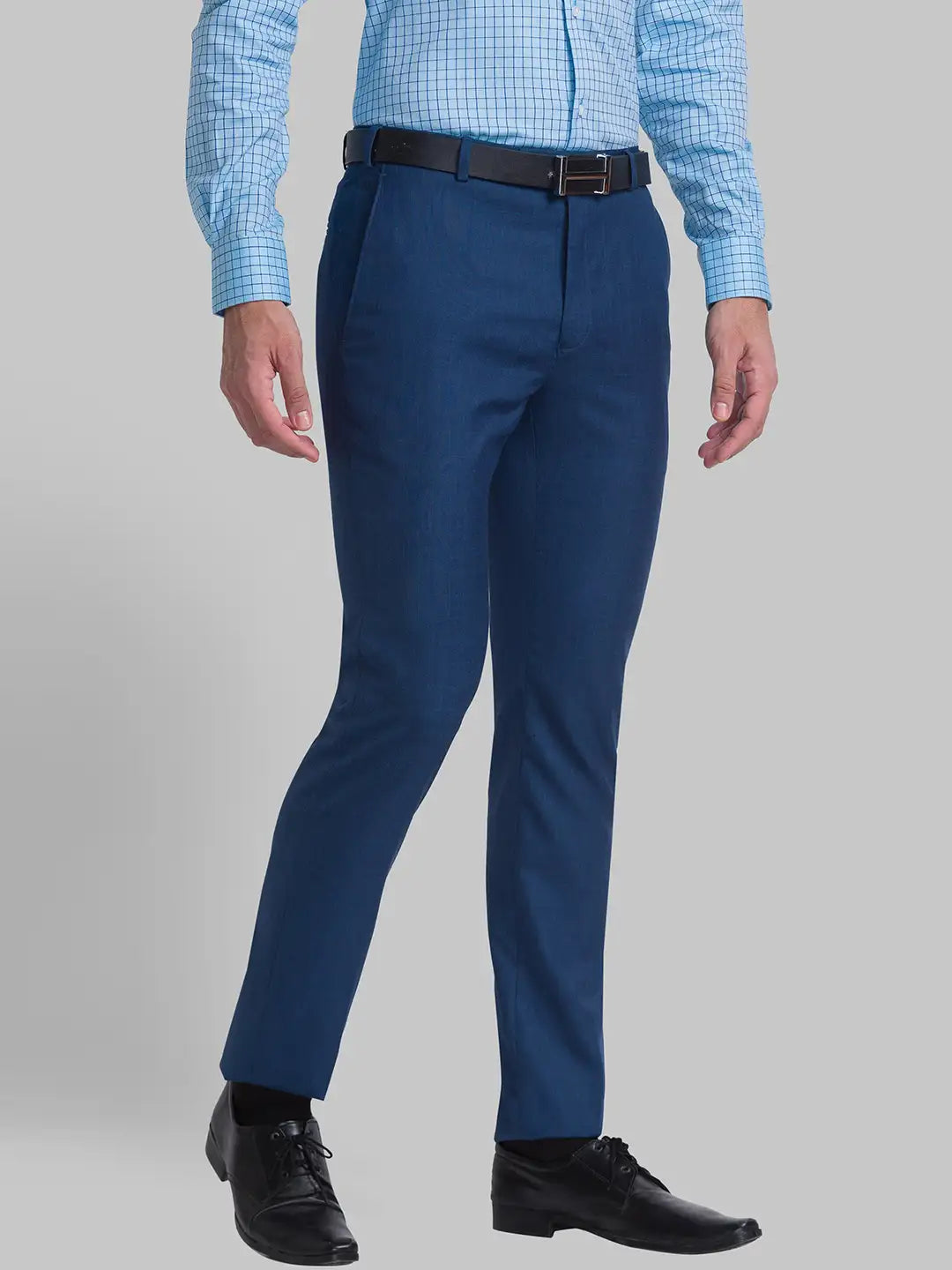 Men Blue Contemporary Fit Checks Polyester Blend Trouser