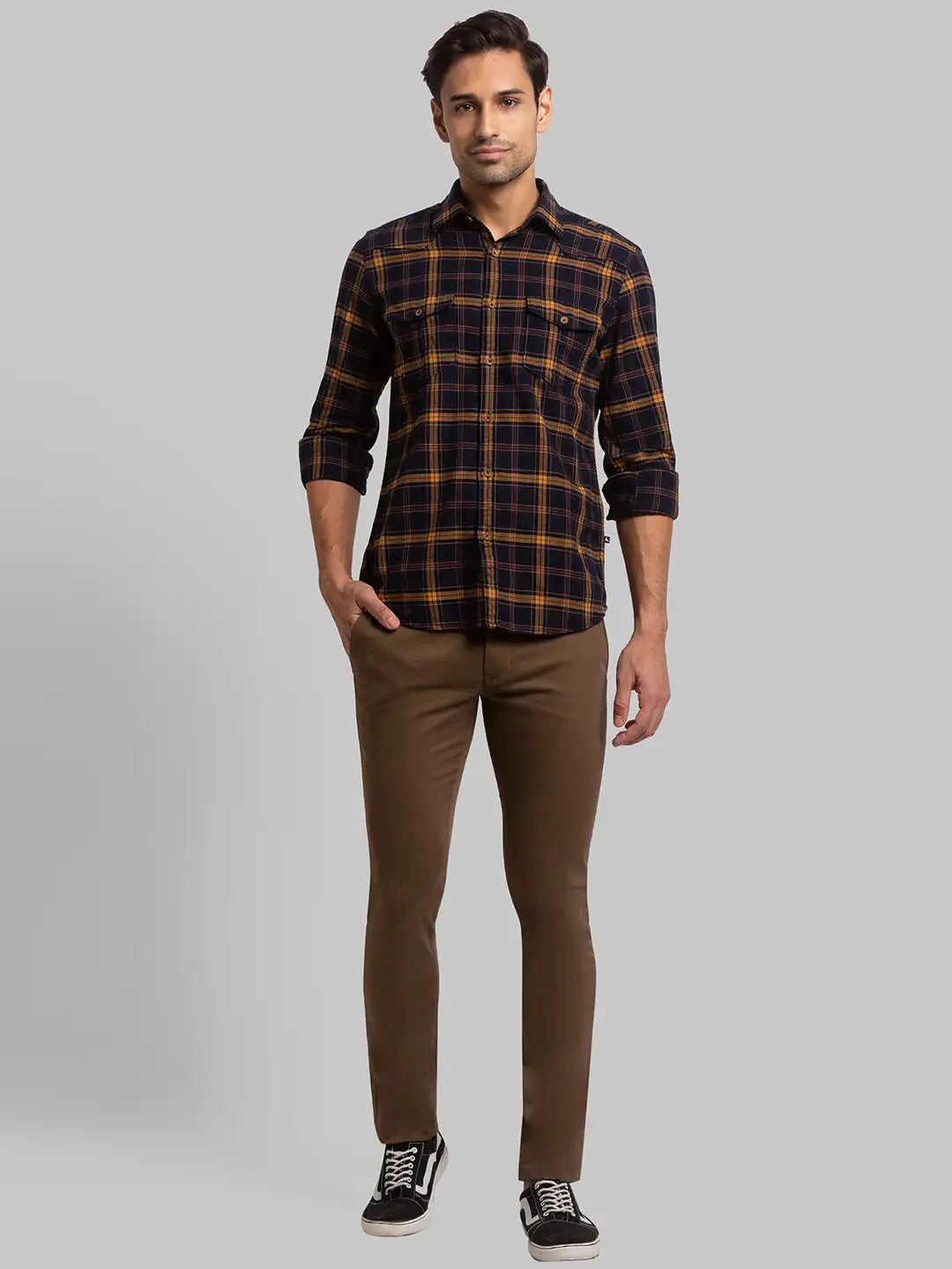 Men Blue Slim Fit Checks Cotton Full Sleeve Shirts