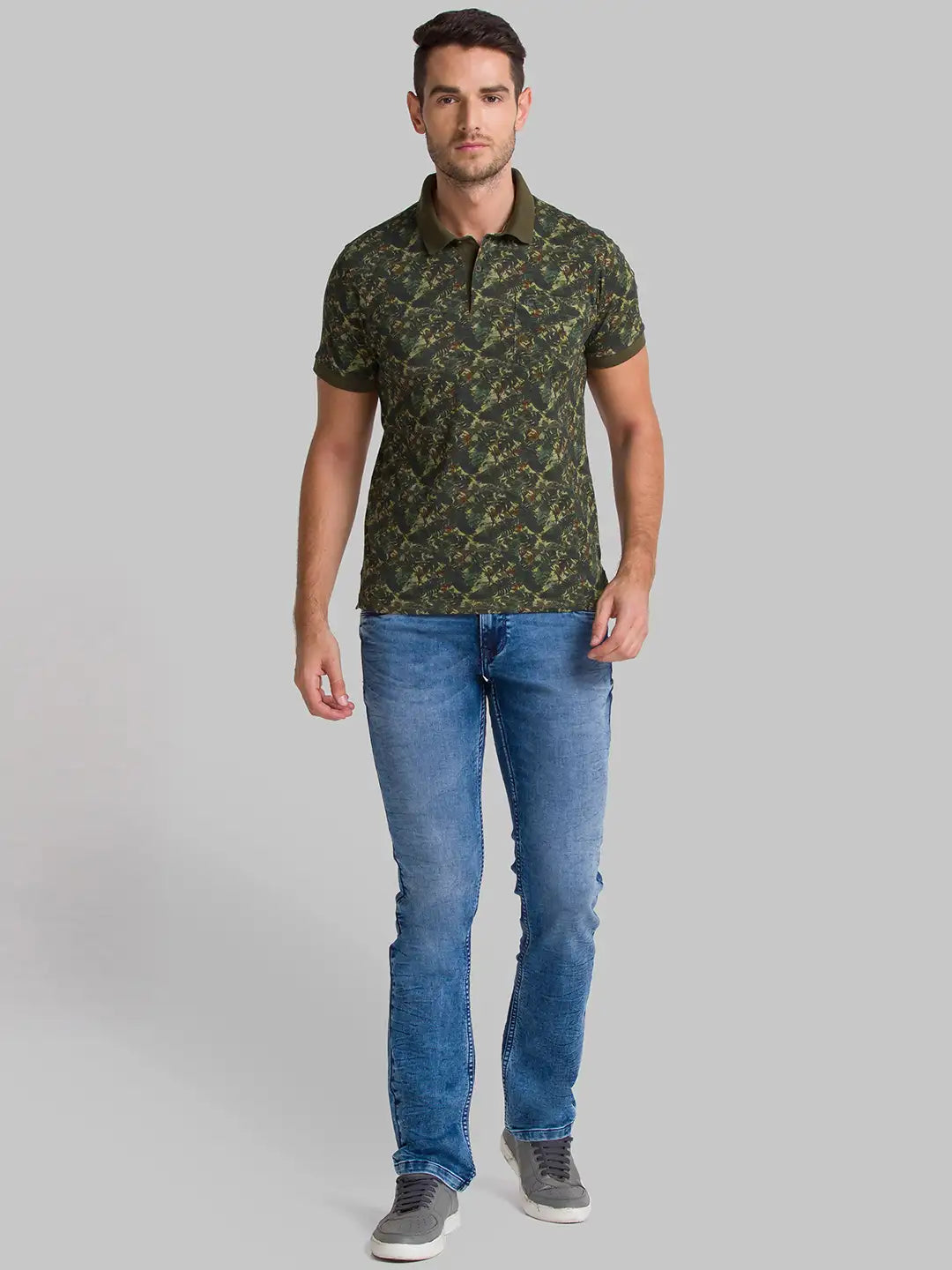 Men Green Regular Fit Print Cotton Round Neck Collar Polo T-Shirt