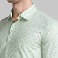 Men Green Slim Fit Print Cotton Full Sleeve Shirts